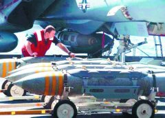 追着打!美海军新式炸弹可精确打击移动舰船 追着打!美海军新式炸弹可精确打击移动舰船